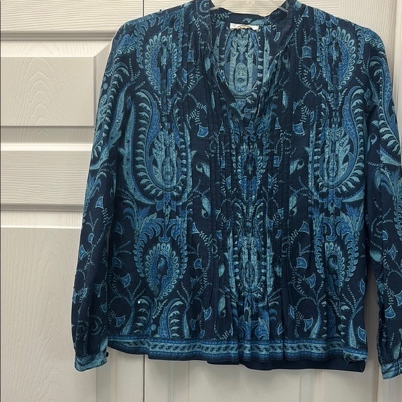 Talbots vintage Petite Blue Paisley Relaxed Graphic Blouse - Picture 3 of 13